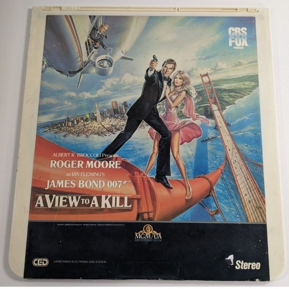 James Bond 007 A View to a Kill CED Video Disc Roger Moore CBS FOX Vintage 1985
